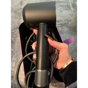 Dyson Supersonic Hairdryer